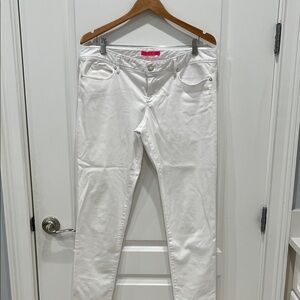 Lilly Pulitzer White Straight Leg Jeans 29” inseam
